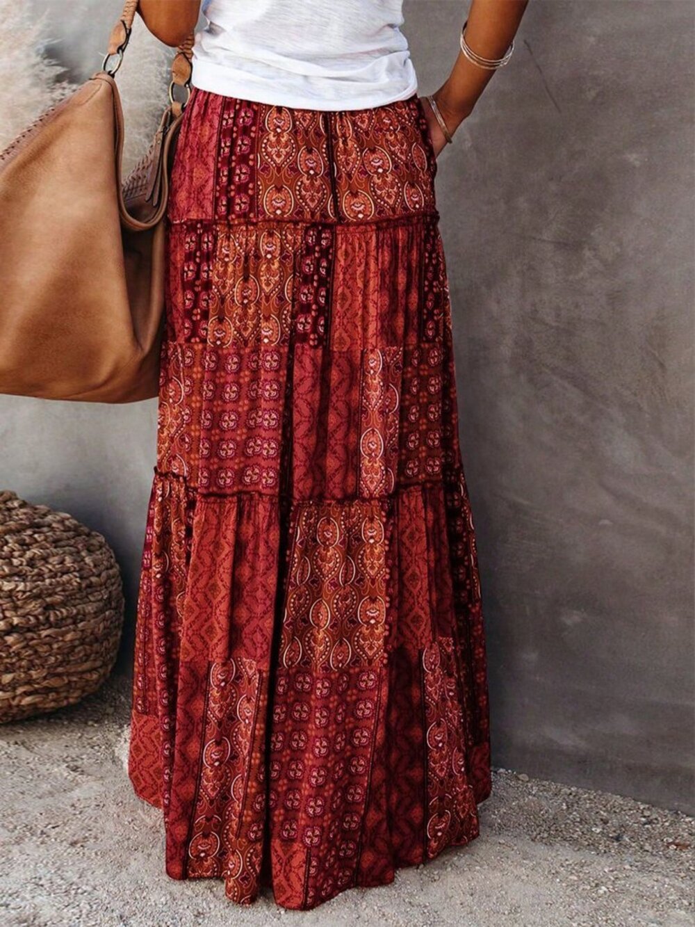 Burgundy Bohemian Women's High Waist Skirt with Floral Print Lace Hem - Picture 6 of 8